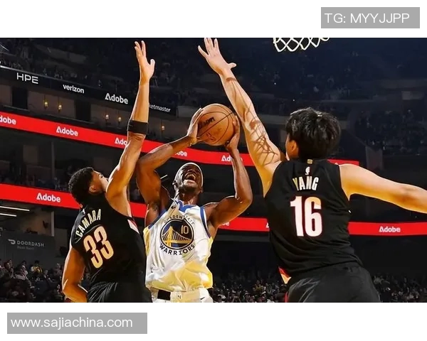 开拓者客场逆转雷霆,总分2-0领先,季后赛之旅愈发明朗 开拓者客场逆转雷霆,总分2-0领先,季后赛之旅愈发明朗