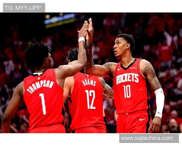 火箭队队员全力备战：为新赛季蓄势待发